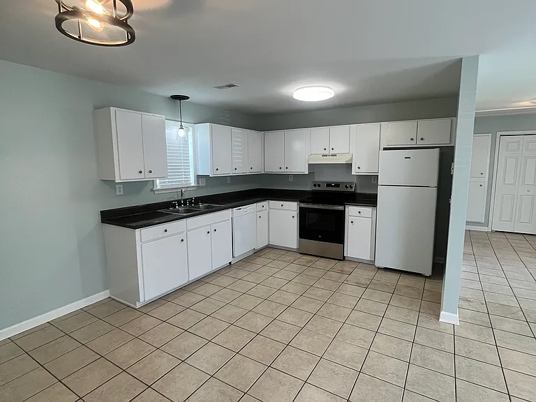 3941 Greenpond Rd — Photo 6