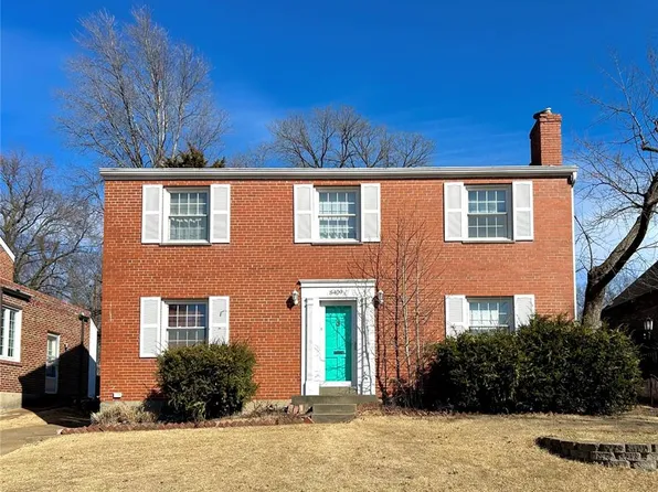 8409 Knollwood Dr, Saint Louis, MO 63121