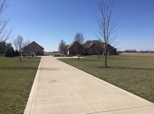 6742 S Rangeline Rd, West Milton, OH 45383