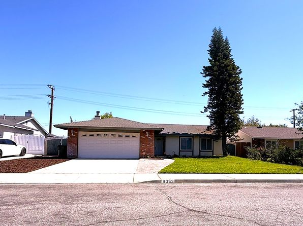 9653 Westeria St