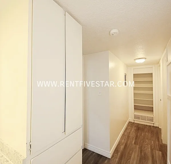 809 S 4th Ave #9 — Photo 14