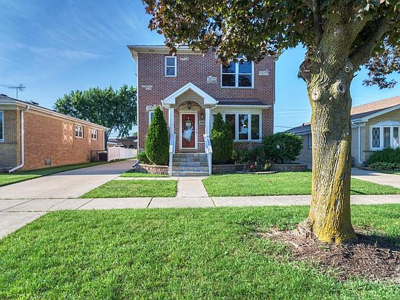 3rd image of 9956 Ivanhoe Ave