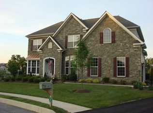 232 Eagle Glen Dr, Coatesville, PA 19320