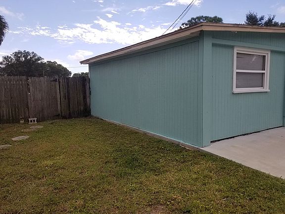 Sideyard