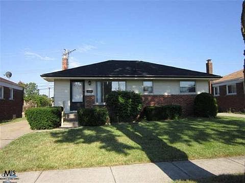 2nd image of 25185 Barbara St