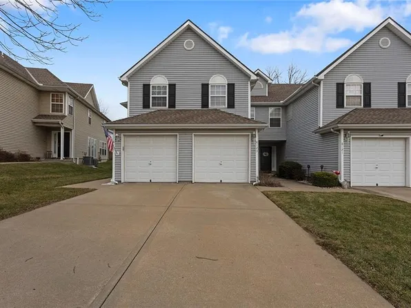 8123 N Lawn Ave, Kansas City, MO 64119