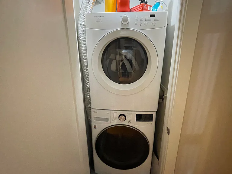 Washer/Dryer