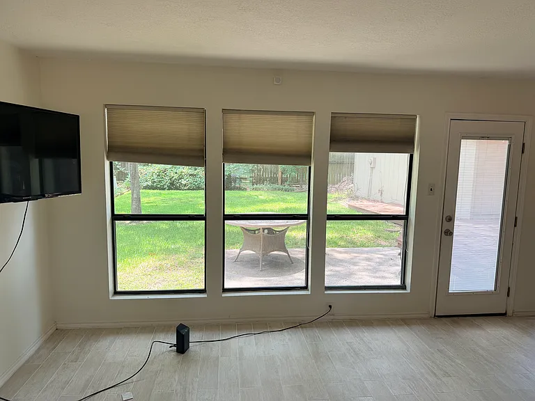 7019 Wyoma Trl — Photo 12