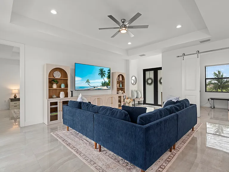 3319 Tropicana Pkwy W — Photo 5