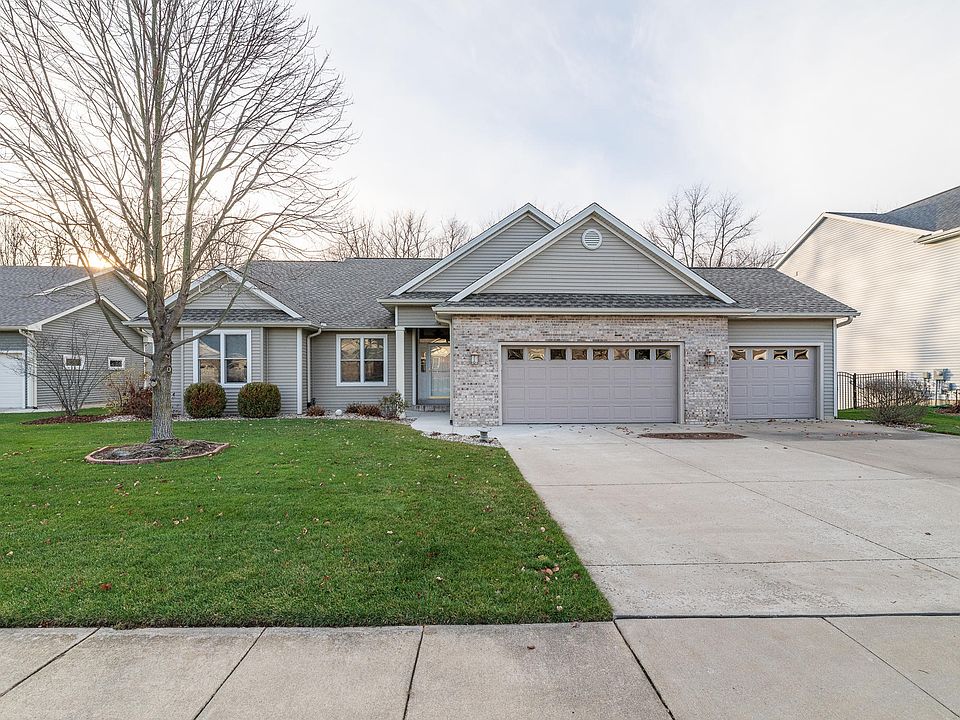 1st image of 10974 Country Grove Cir