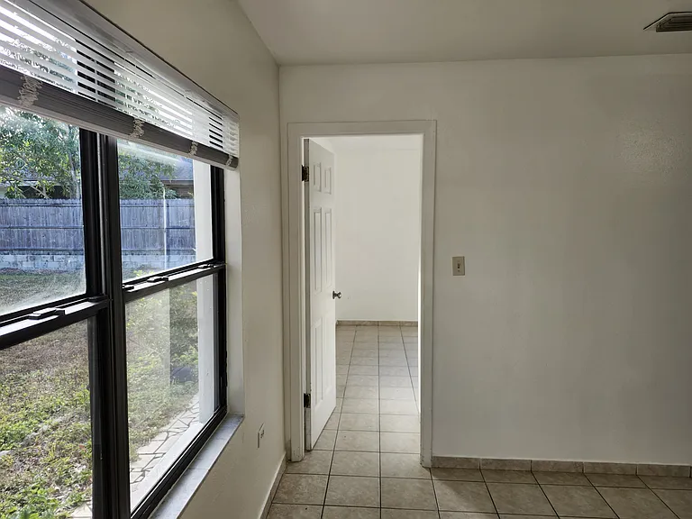 6263 Hoffner Ave #6265 — Photo 11