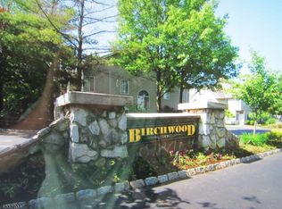 19 Birchwood Rd, Bedminster, NJ 07921