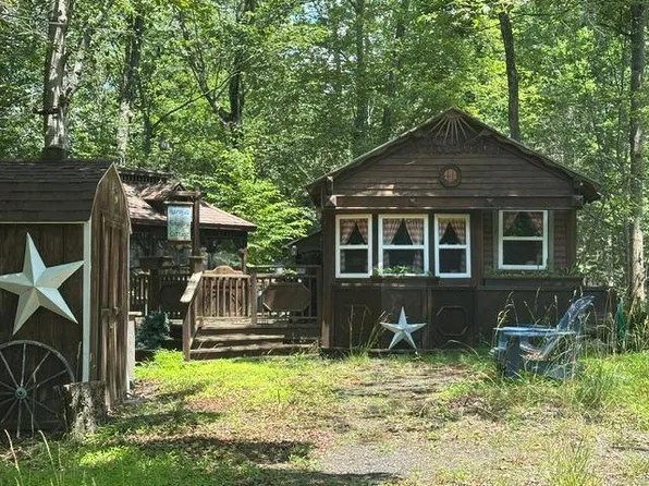 E4-269 Thoroughbred Ter, Gouldsboro, PA 18424