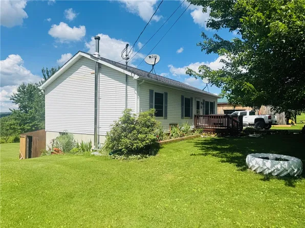 31 Myslivecek Rd, Lowman, NY 14861