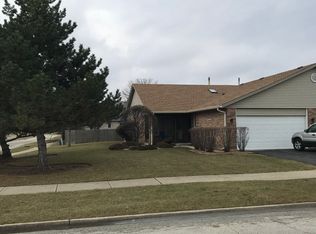 5101 Rivercrest Ct, Midlothian, IL 60445