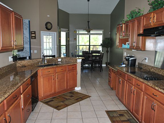 2nd image of 6840 Hidden Glade Pl
