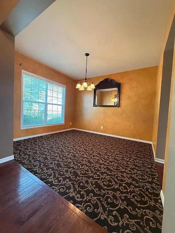 4 bed, 4.0 bath, 3962 sqft, $3,600 — Photo 2