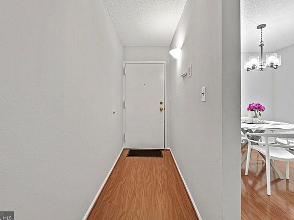 5th image of 7661 Provincial Dr