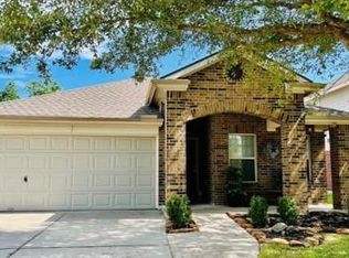5306 Rio Dr, Baytown, TX 77521