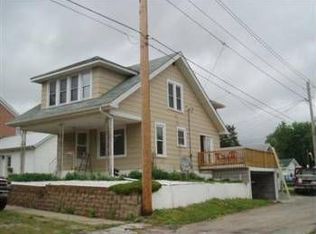 610 4th St, Fort Madison, IA 52627