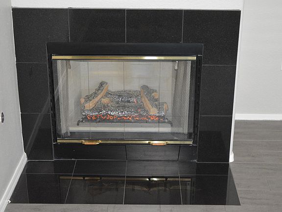 5th image of 19777 N 76th St APT 1326