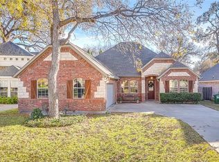 5924 Riverbend Pl, Fort Worth, TX 76112