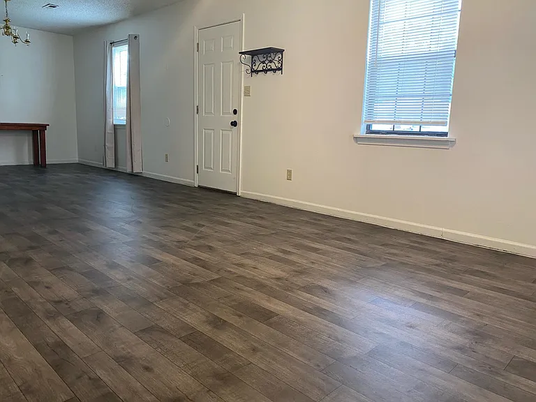 326 Kiowa St #B — Photo 3
