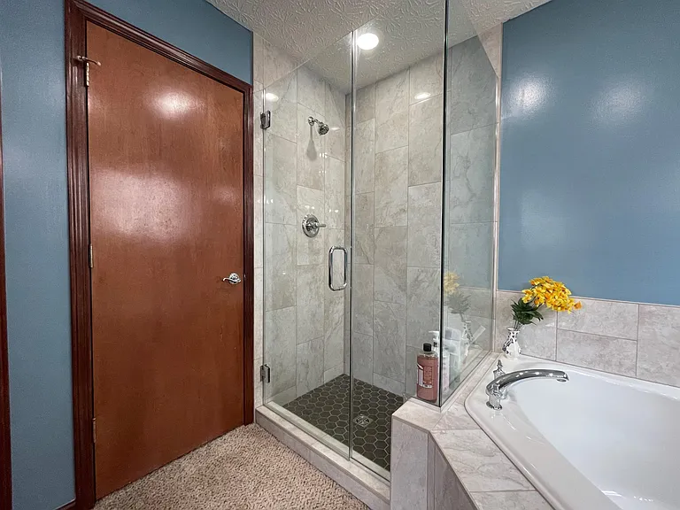 7192 Trillium Dr — Photo 29