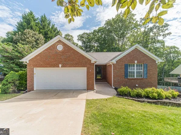 5385 Amber Cove Way, Flowery Branch, GA 30542