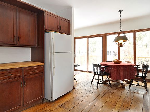 5th image of 45 Dorchester Ave