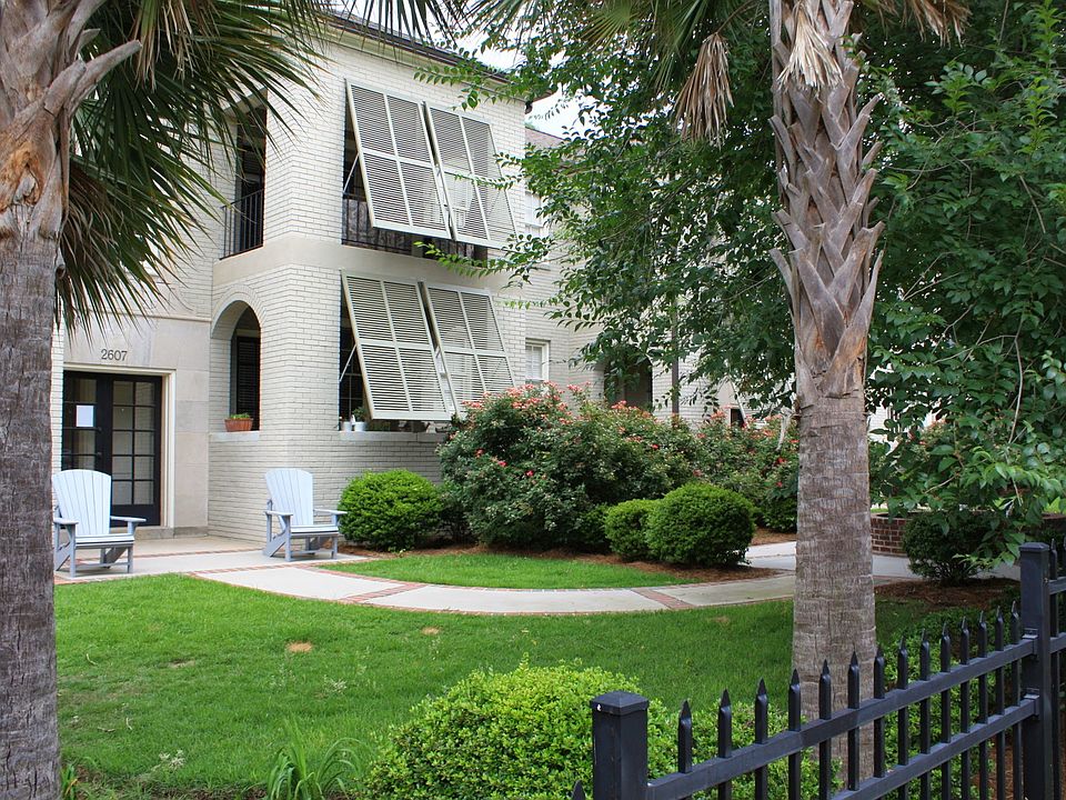 2nd image of 2609 Devine St APT 6