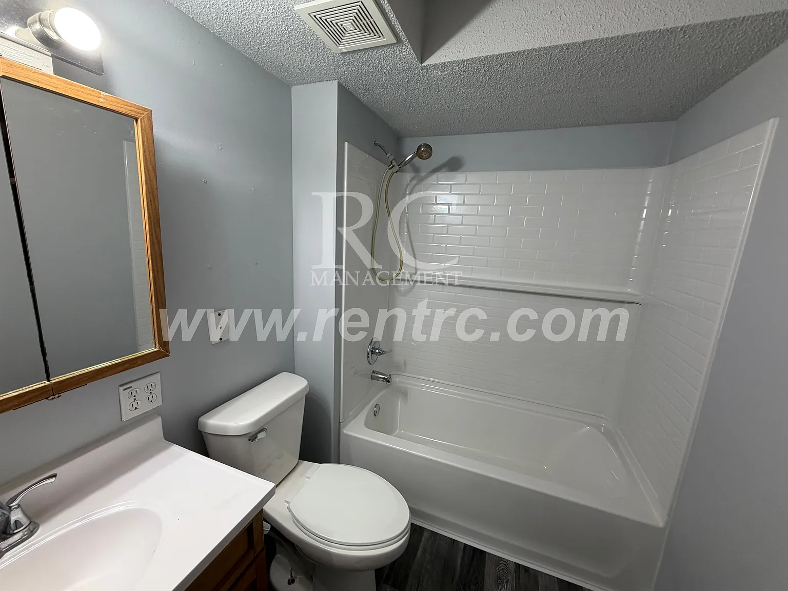 2 bed, 1300 sqft, $1,100 — Photo 4