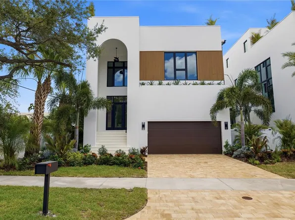 130 ADRIATIC AVENUE, TAMPA, FL 33606