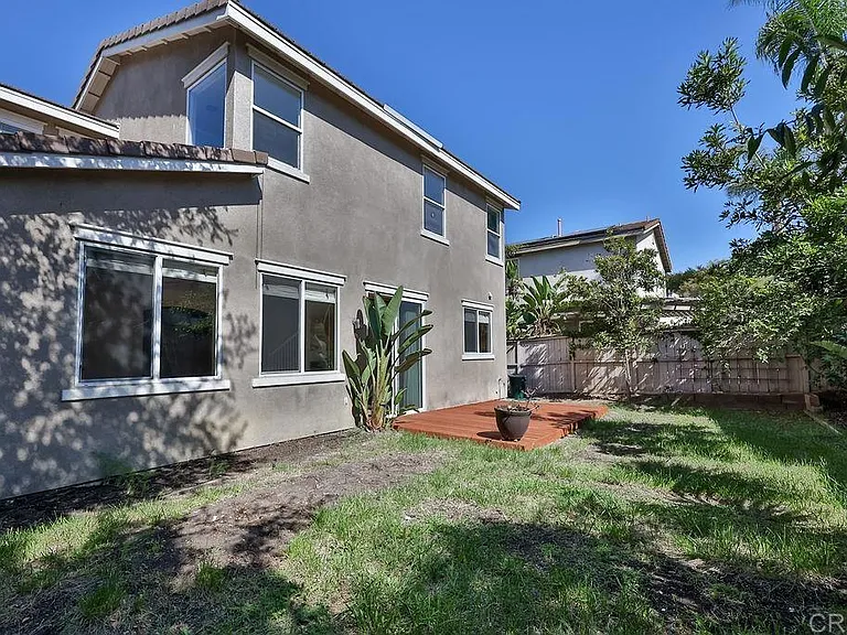 1046 Strawberry Creek St — Photo 25