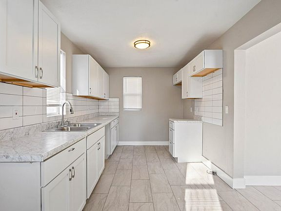 5th image of 4932 Walrond Ave