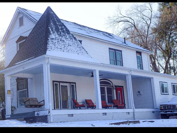 307 Catalpa St, Pineville, KY 40977