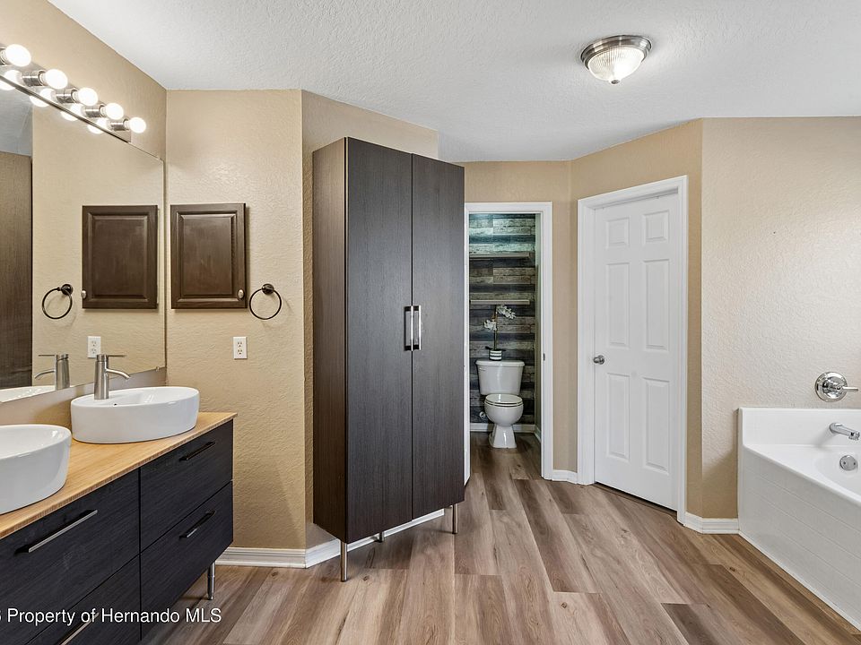 10318 Gifford Dr, Spring Hill, FL 34608 | MLS #2258241 | Zillow