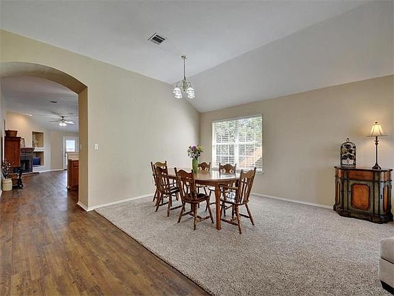 5th image of 1304 Bunratty Cir