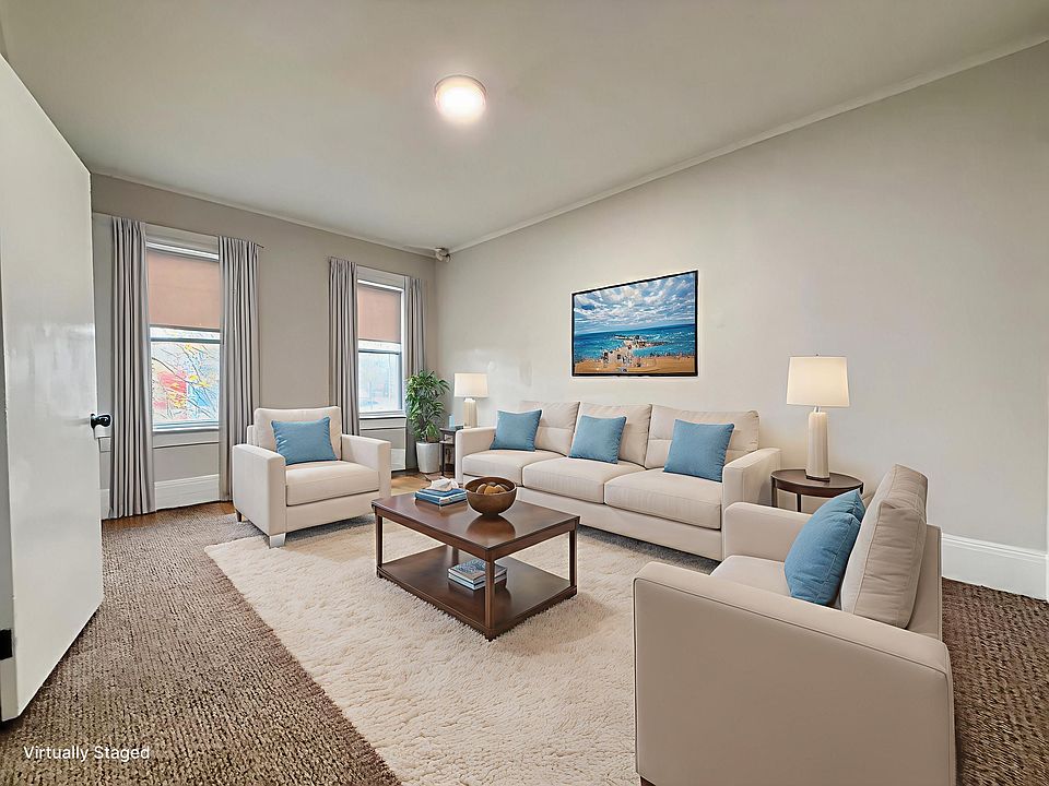 Living Room (Staged)