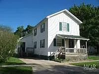 431 Clark St photo 1