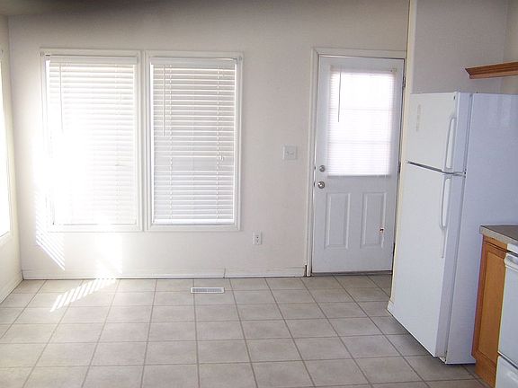 5th image of 2817 San Juan Ave