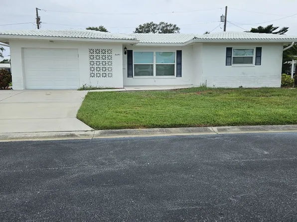 8647 141st Way, Seminole, FL 33776