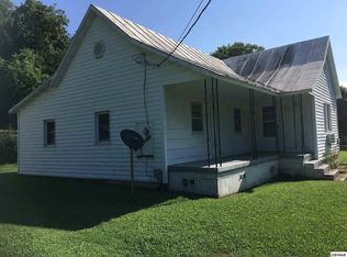 1920 Waldens Creek Rd, Sevierville, TN 37862