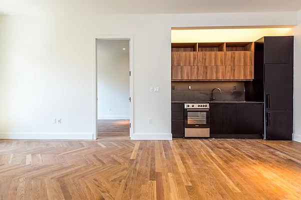 Rented by Nooklyn NYC LLC | media 191