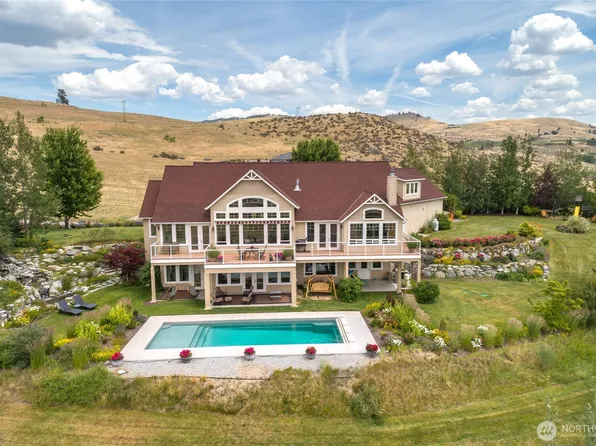 357 Lakayuse Road, Manson, WA 98831
