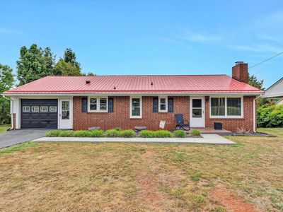 90 Ann Sink St, Rocky Mount, VA, 24151