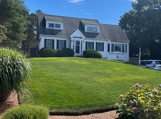 50 Wintergreen Rd, Mashpee, MA 02649