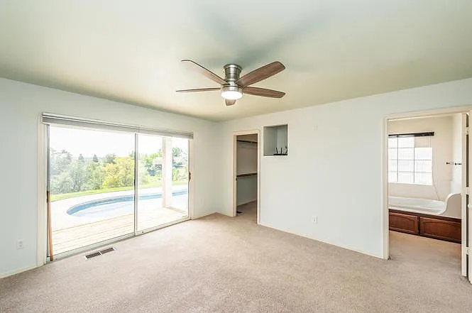 366 River Park Dr — Photo 8