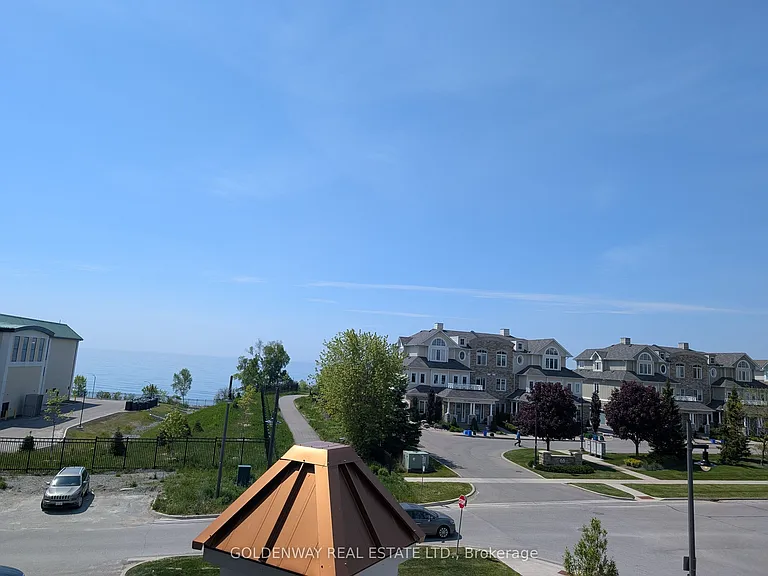 50 Lakebreeze Dr #307 — Photo 3