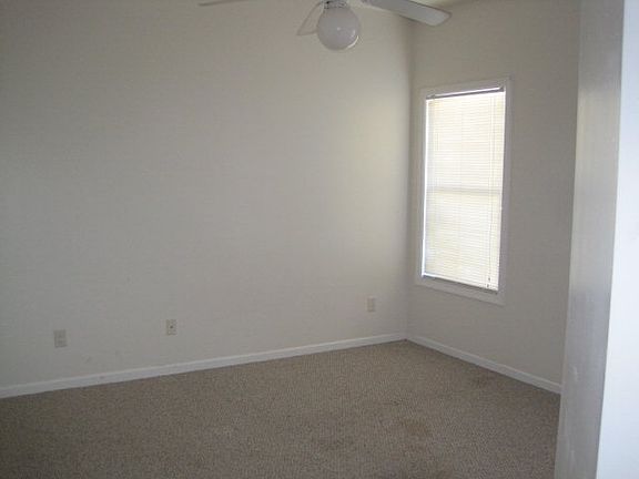 4th image of 312 Stonemill Dr